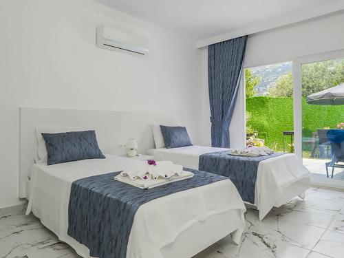  gece  -  Kasım
  | Kalkan İslamlar'da Jakuzili, Muhafazakar Villa: Doğayla İç İçe Tatil